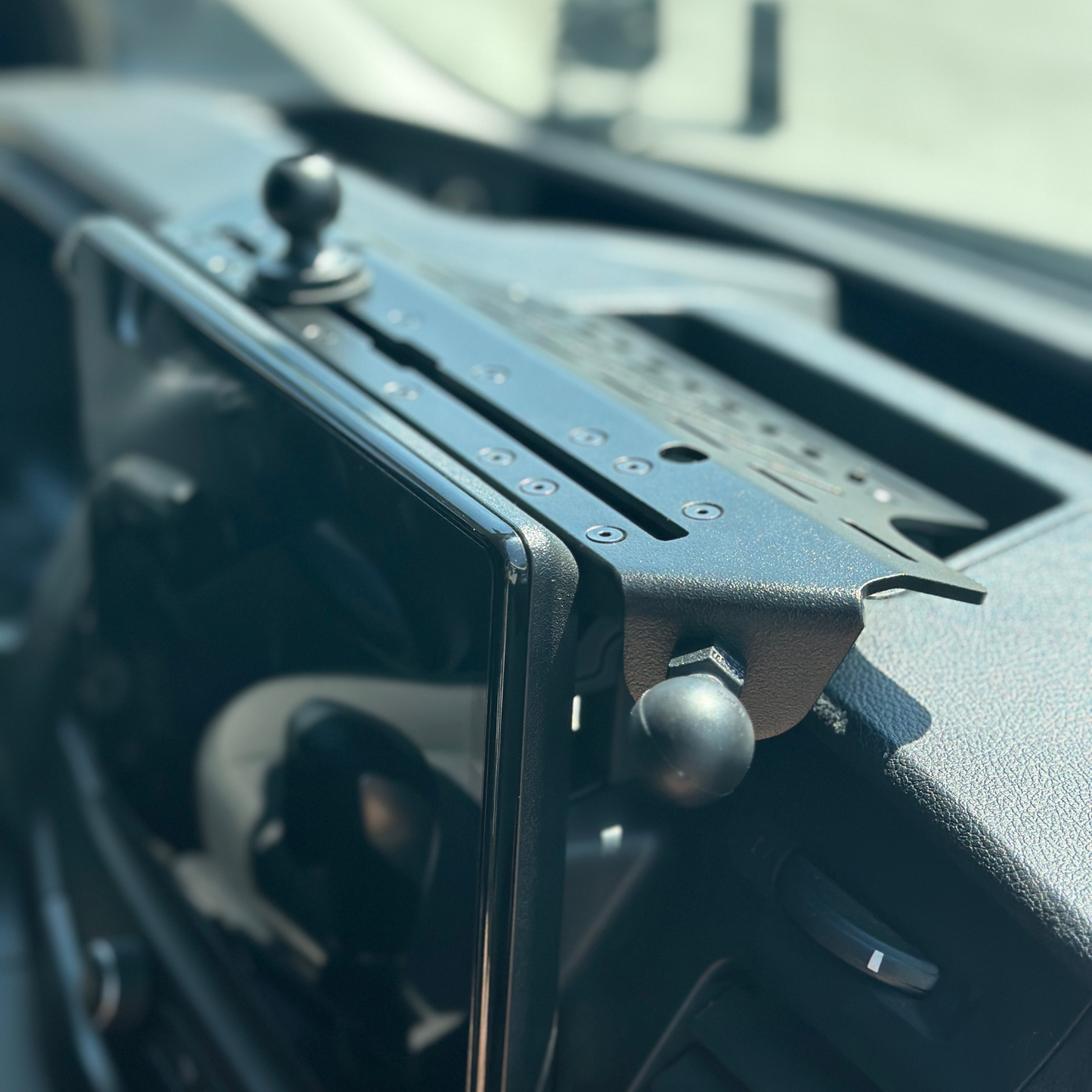 Ford Transit Dash Mount – Navidok No-Drill Dash Mount for 12" Screen Vans - with Dual RAM Balls, T-Slot Track