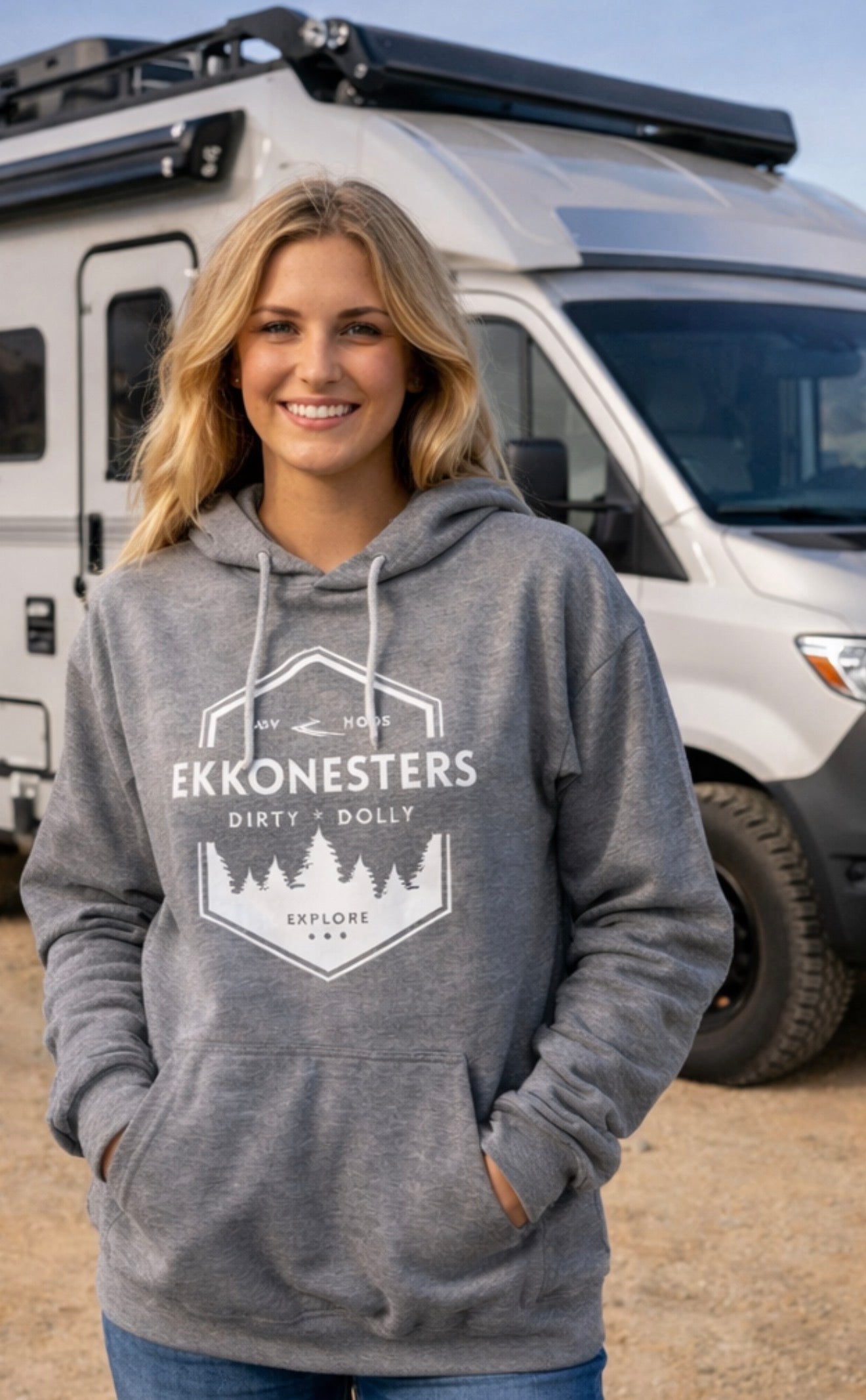 EKKONESTERS Dirty Dolly Explorer Pullover Hoodie Heather Grey